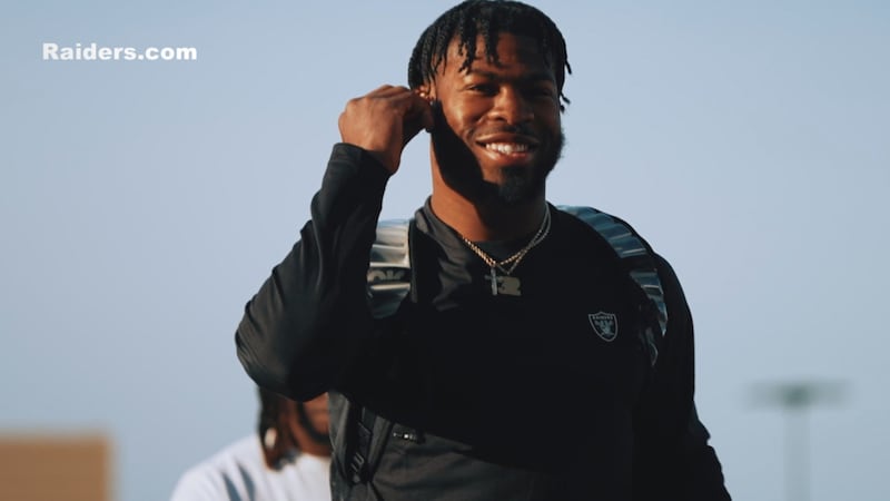 Raiders arrive at training camp in July 2022.