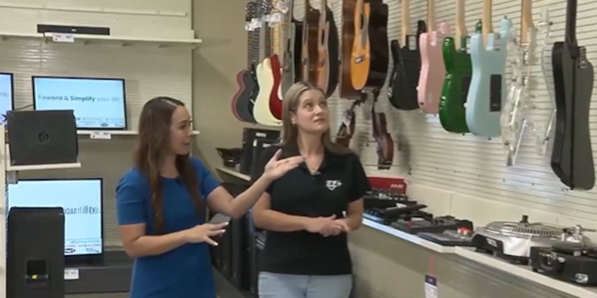More Las Vegas families turn to pawn shops for school supplies More Las Vegas families turn to pawn shops for school supplies