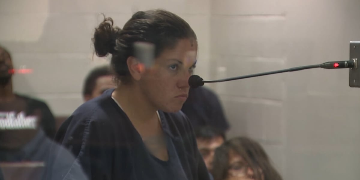 Woman sentenced for fatal crash that killed two children in Las Vegas Woman sentenced for fatal crash that killed two children in Las Vegas