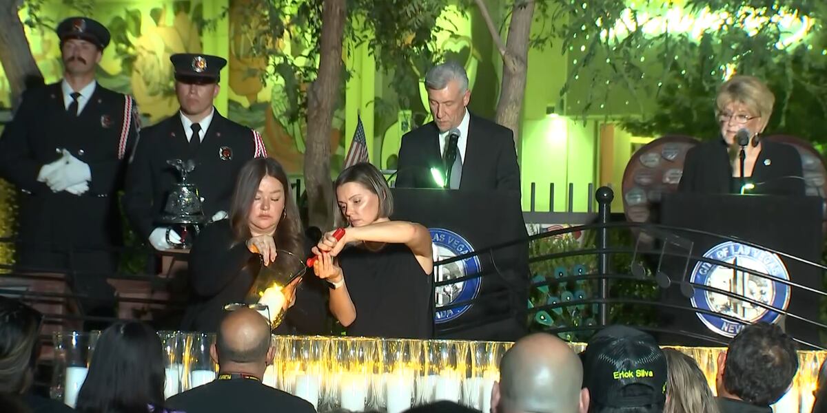 Las Vegas city leaders remember 1 October victims in Healing Garden ceremony Las Vegas city leaders remember 1 October victims in Healing Garden ceremony