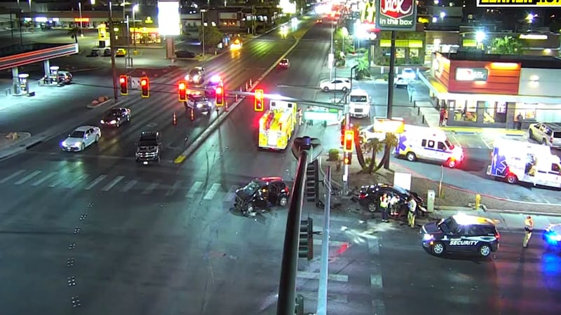 Impaired driver, passengers flee from scene of crash at northeast Las Vegas intersection