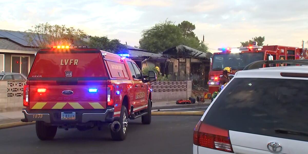 Fire breaks out at east Las Vegas Valley home Fire breaks out at east Las Vegas Valley home