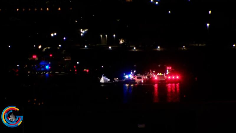 Search and recovery after crash on Potomac River