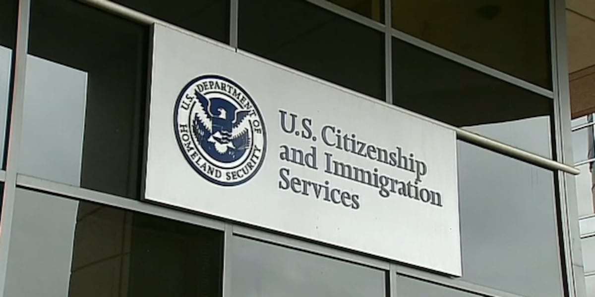 Las Vegas attorneys react to federal immigrant registration rule Las Vegas attorneys react to federal immigrant registration rule