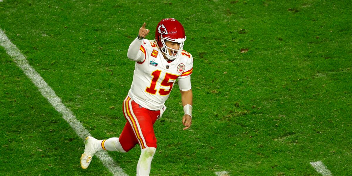 Questionable late flag takes drama out of Super Bowl ending