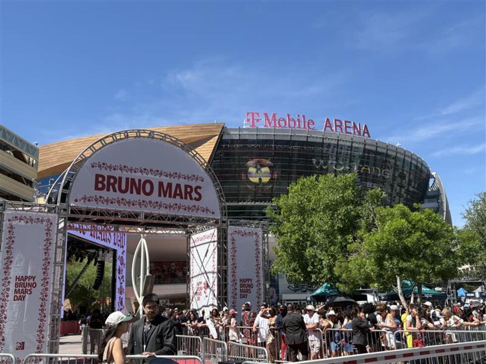 Bruno Mars to be honored with Las Vegas Strip parade, street renaming