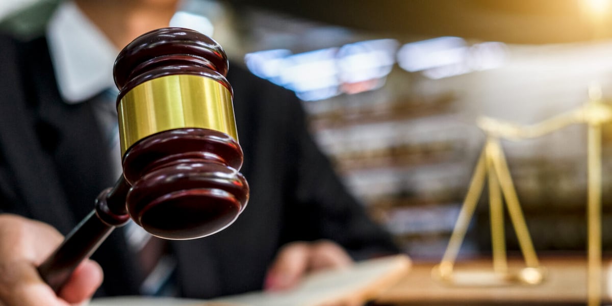 Las Vegas firefighter agrees to plea deal in DUI hit-and-run south valley crash Las Vegas firefighter agrees to plea deal in DUI hit-and-run south valley crash