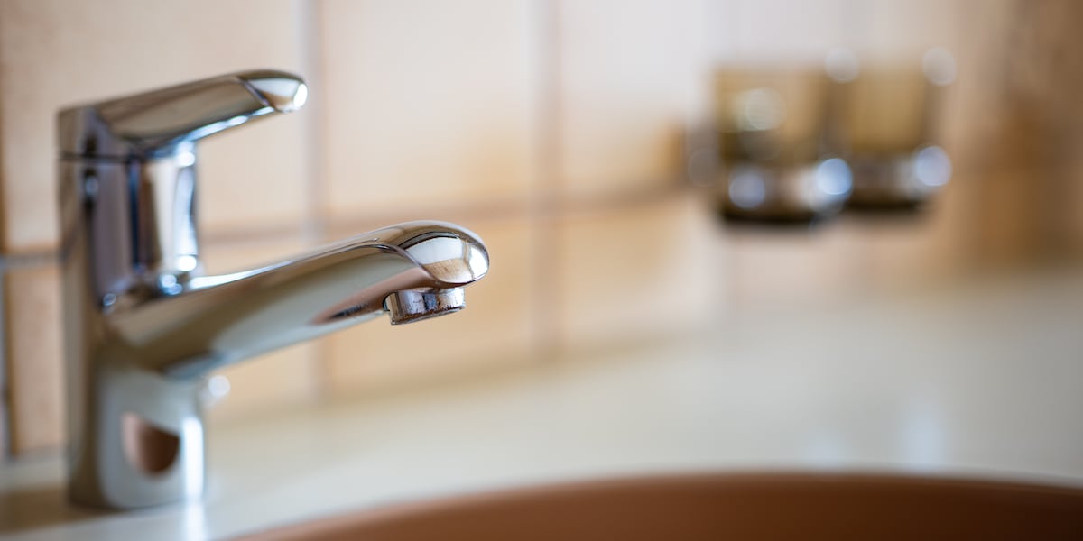 Las Vegas hotel, casino temporarily shutting off water Las Vegas hotel, casino temporarily shutting off water