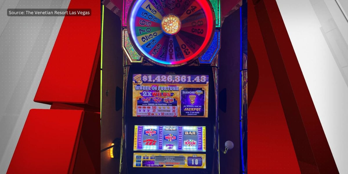 Guest turns bet to .4M at Las Vegas Strip casino ahead of holidays Guest turns bet to .4M at Las Vegas Strip casino ahead of holidays