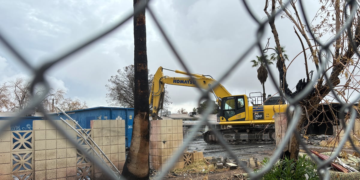 Storied Las Vegas condo complex finalizes sale, closes its doors for last time Storied Las Vegas condo complex finalizes sale, closes its doors for last time