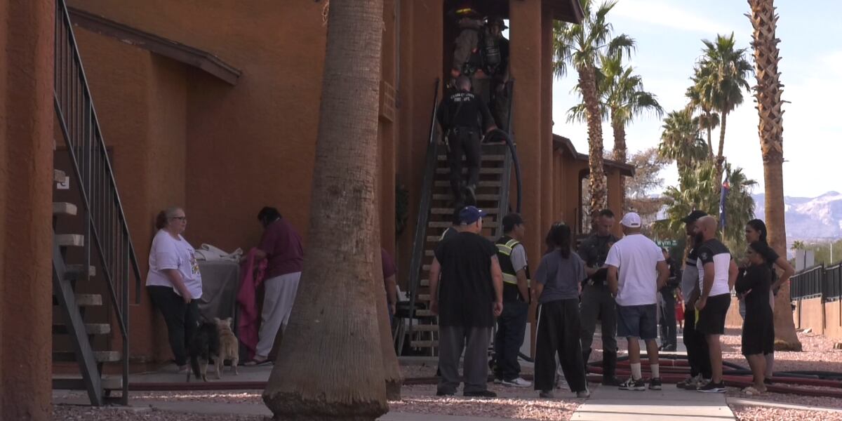 1 injured, 8 displaced after fire breaks out in west Las Vegas apartment 1 injured, 8 displaced after fire breaks out in west Las Vegas apartment