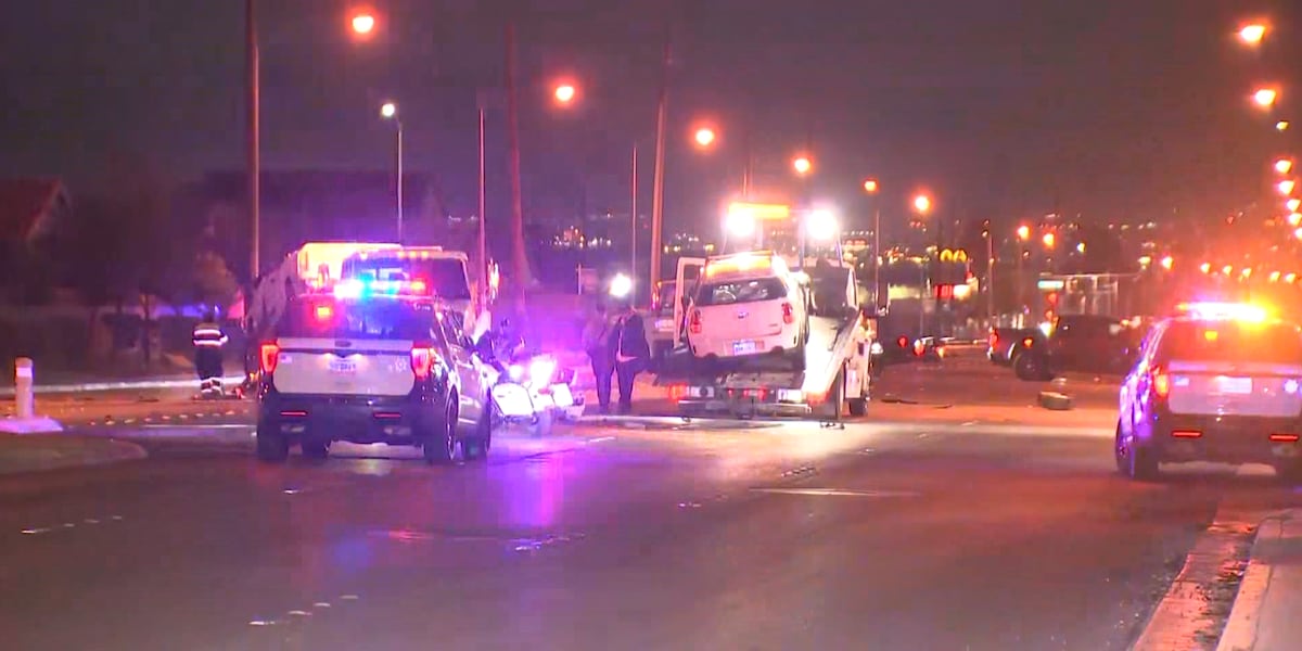 Car rolls over in wrong-way crash involving multiple vehicles in northeast Las Vegas Car rolls over in wrong-way crash involving multiple vehicles in northeast Las Vegas