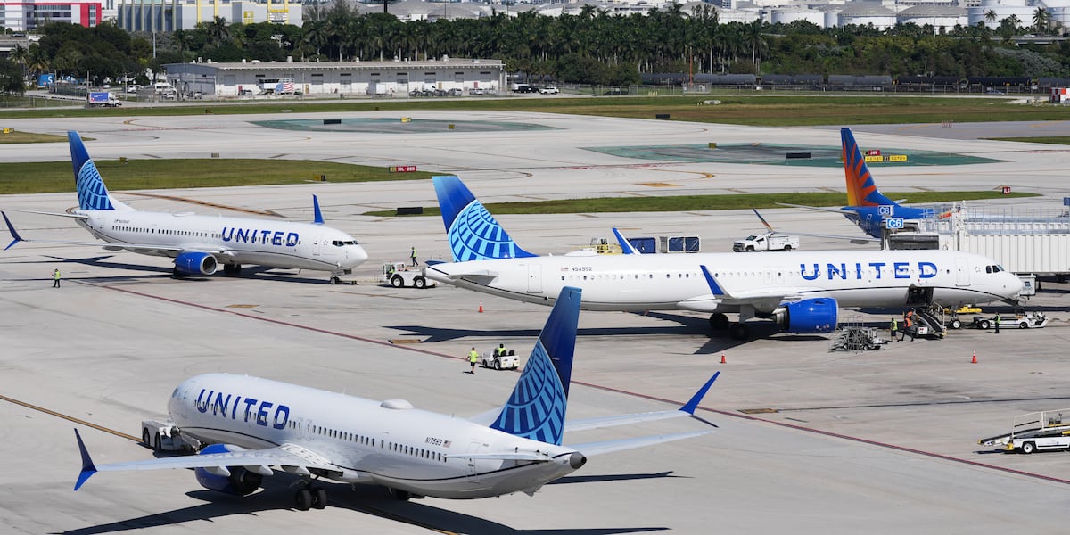 FAA gives K bonuses only to air traffic controllers with perfect attendance during shutdown FAA gives K bonuses only to air traffic controllers with perfect attendance during shutdown