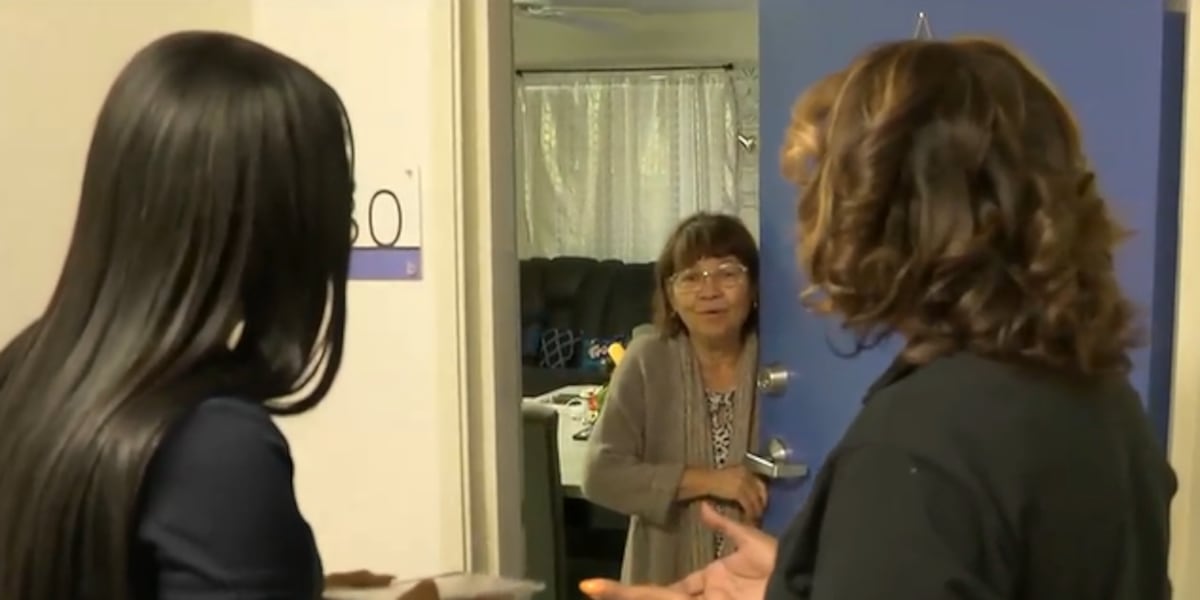 6,000 meals handed to low-income residents in Las Vegas Valley ahead of Thanksgiving 6,000 meals handed to low-income residents in Las Vegas Valley ahead of Thanksgiving