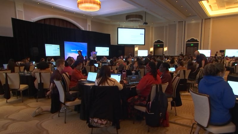 Southern Nevada teachers get hands-on AI training