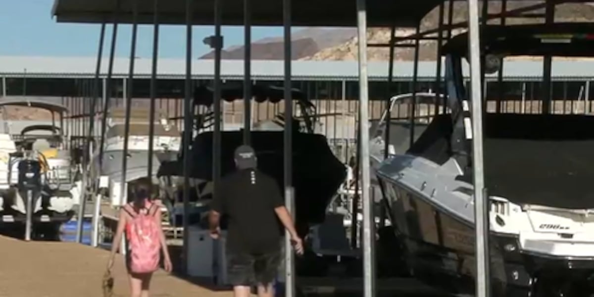 Lake Mead remains open with free entry during federal shutdown Lake Mead remains open with free entry during federal shutdown