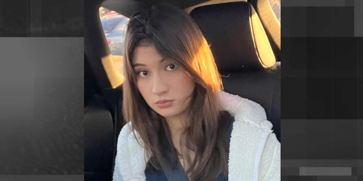 Las Vegas police searching for endangered 15-year-old Las Vegas police searching for endangered 15-year-old