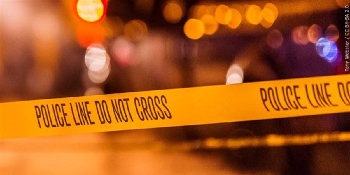 3 injured in North Las Vegas crash 3 injured in North Las Vegas crash