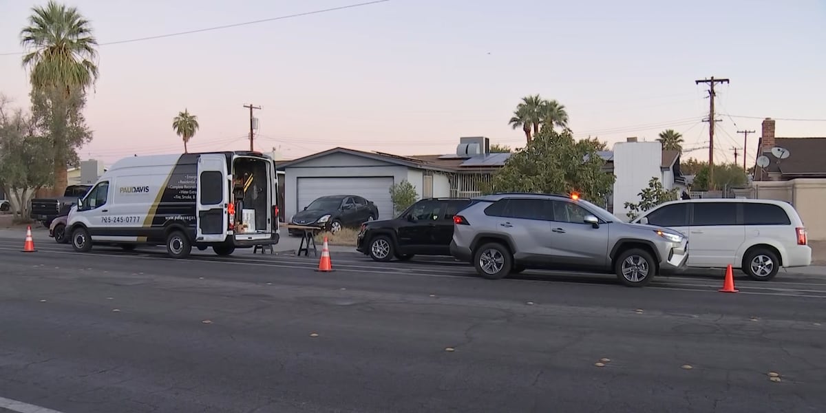 Three people hospitalized after house fire in Las Vegas Valley