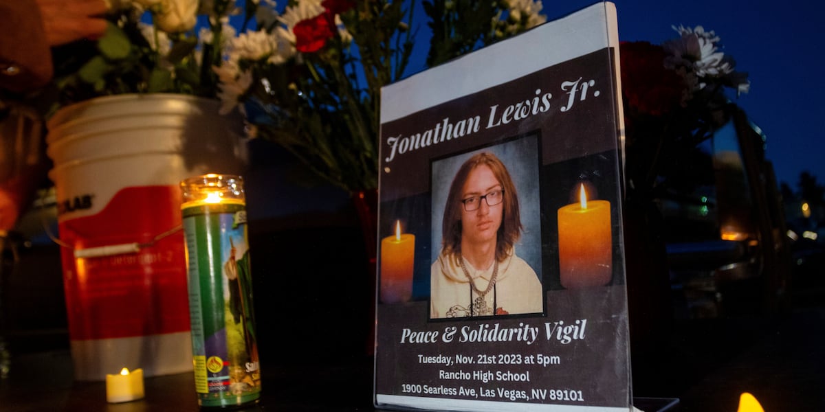 Father sues Clark County School District over son’s death after bullying attack Father sues Clark County School District over son’s death after bullying attack