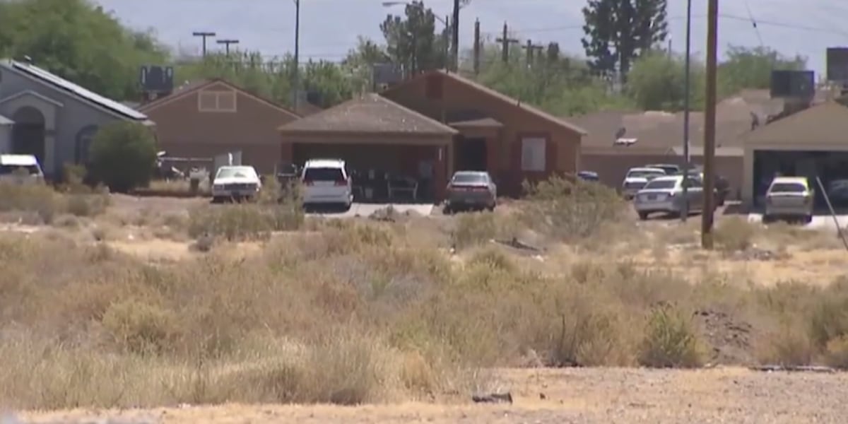 Residents of sinking Windsor Park neighborhood tell lawmakers they oppose funding switch for new homes Residents of sinking Windsor Park neighborhood tell lawmakers they oppose funding switch for new homes