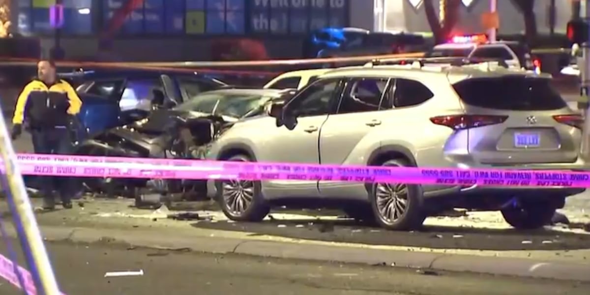 Vape pen discovered in car of deadly 12-car crash in northwest Las Vegas Vape pen discovered in car of deadly 12-car crash in northwest Las Vegas