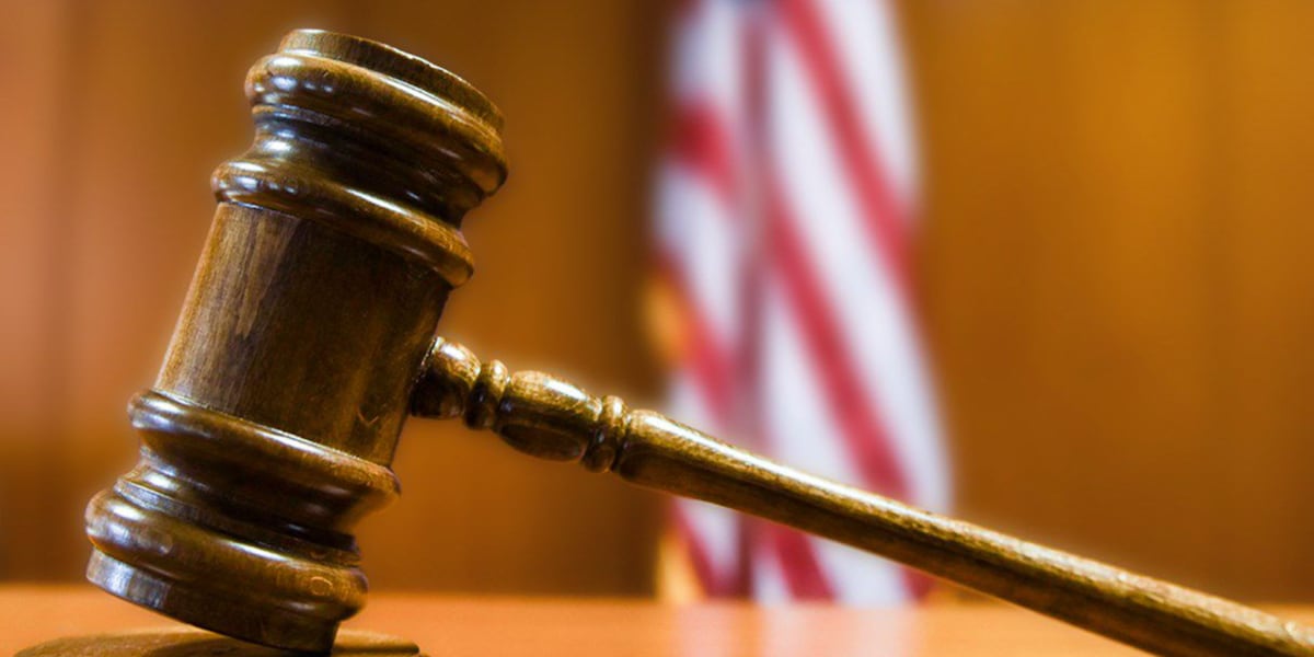 Man accused of locking kids in dog cages deemed competent to stand trial Man accused of locking kids in dog cages deemed competent to stand trial