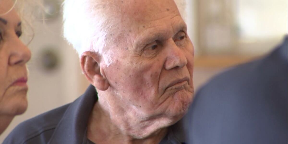 Former neighbor accused of exploiting elderly Las Vegas man Former neighbor accused of exploiting elderly Las Vegas man