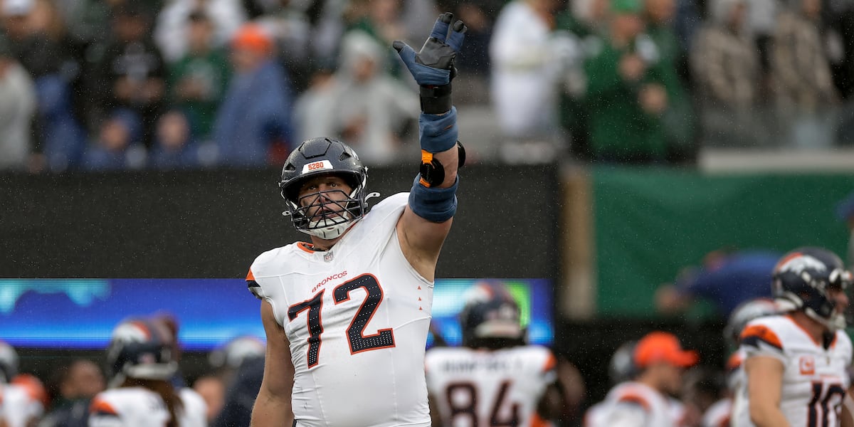 Broncos out to snap 8-game losing streak to Raiders who have long overcome distractions vs. Denver Broncos out to snap 8-game losing streak to Raiders who have long overcome distractions vs. Denver