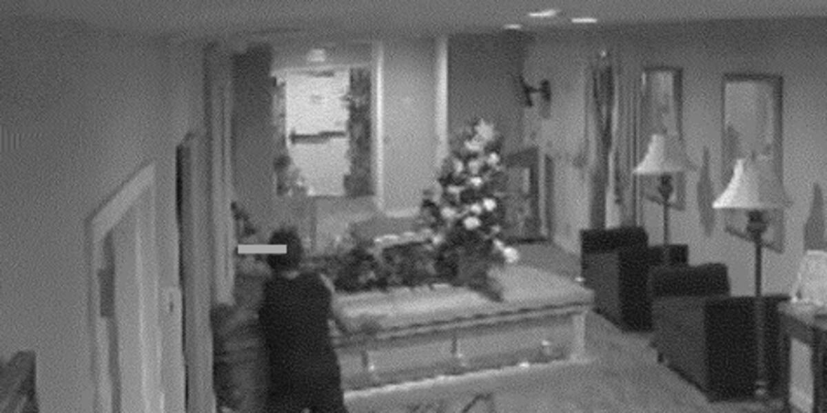 Woman accused of stealing casket with body inside dodges jail time in Las Vegas Woman accused of stealing casket with body inside dodges jail time in Las Vegas