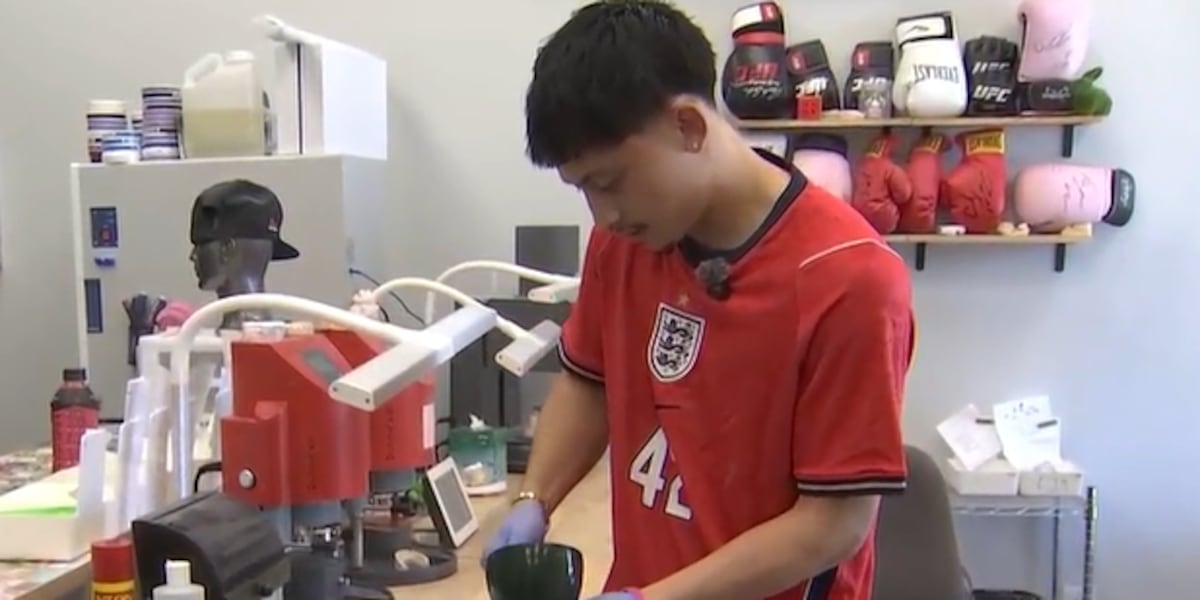 Joven empresario de Las Vegas crea un negocio de protectores bucales al servicio de los luchadores de UFC