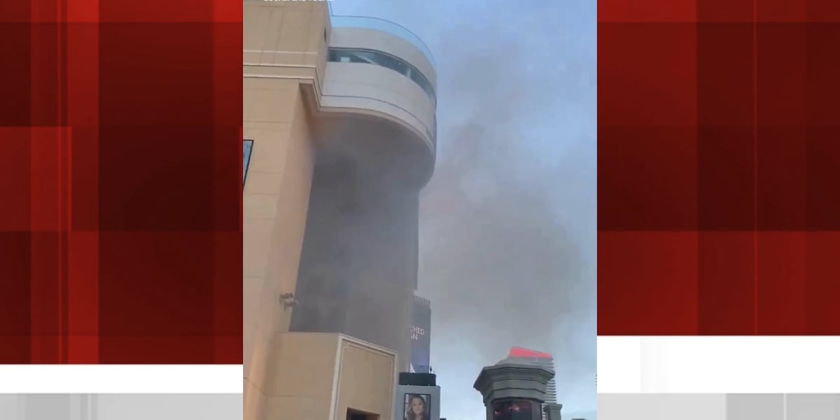 Firefighters respond to fire in parking garage of Las Vegas Strip hotel Firefighters respond to fire in parking garage of Las Vegas Strip hotel