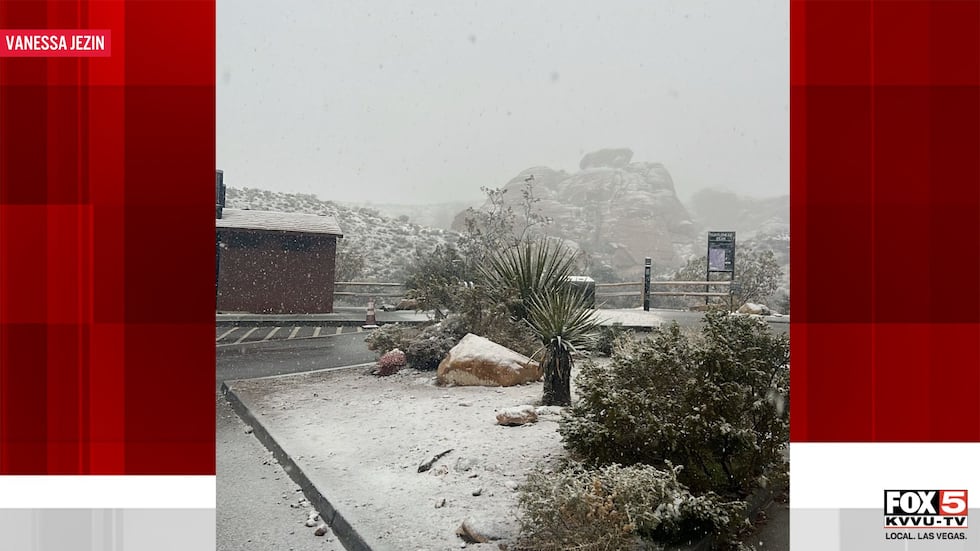 Red Rock With Snow Red Rock Canyon Scenic Drive closes due to snow and ice