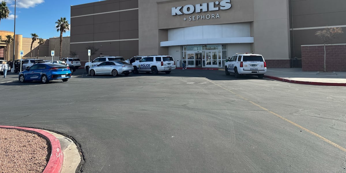 Police: No active shooter during theft incident at Henderson mall Police: No active shooter during theft incident at Henderson mall