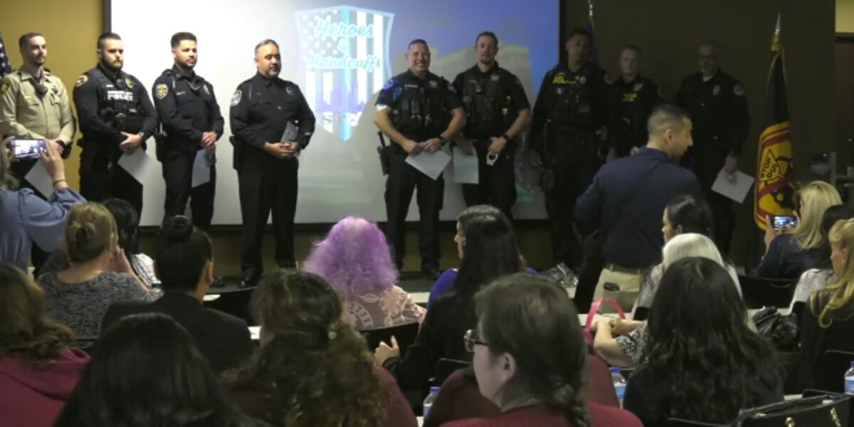 Las Vegas officers honored for DUI enforcement in ‘Heroes and Handcuffs’ ceremony Las Vegas officers honored for DUI enforcement in ‘Heroes and Handcuffs’ ceremony