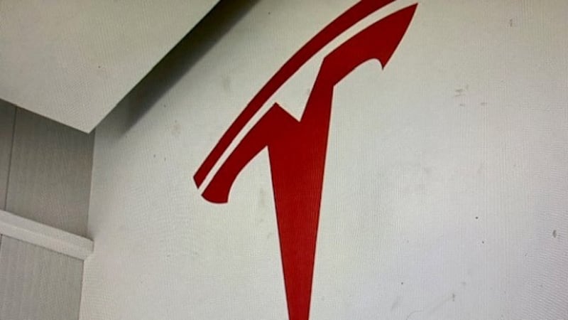 Tesla logo