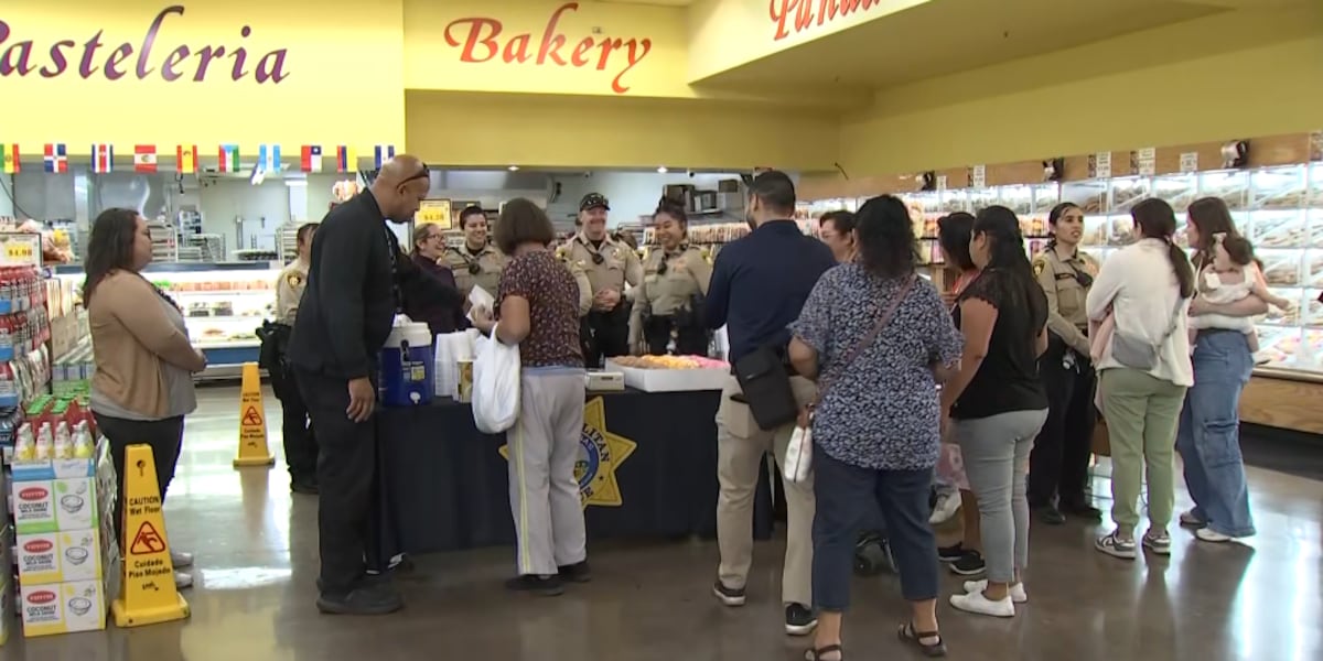 Las Vegas Police connecting with Latino community through pan dulce event Las Vegas Police connecting with Latino community through pan dulce event
