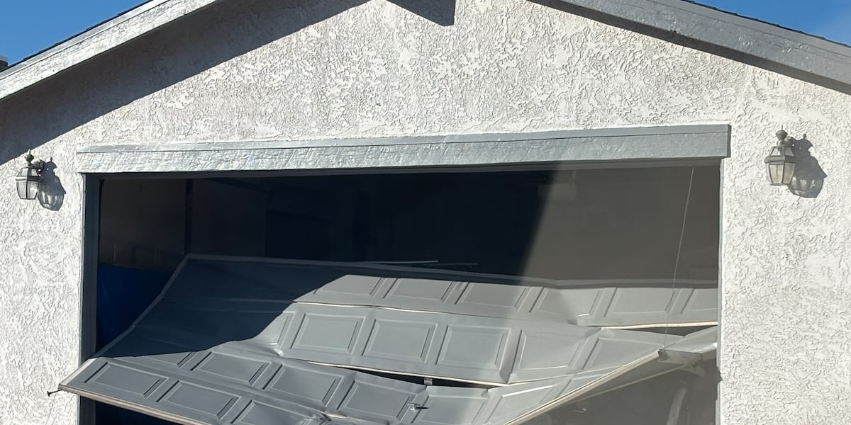 Man accused of ramming multiple garage doors sent threatening messages to ex-girlfriend Man accused of ramming multiple garage doors sent threatening messages to ex-girlfriend