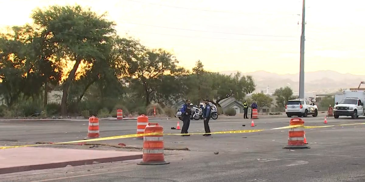 Police investigate crash involving a pedestrian in southeast Las Vegas Valley Police investigate crash involving a pedestrian in southeast Las Vegas Valley