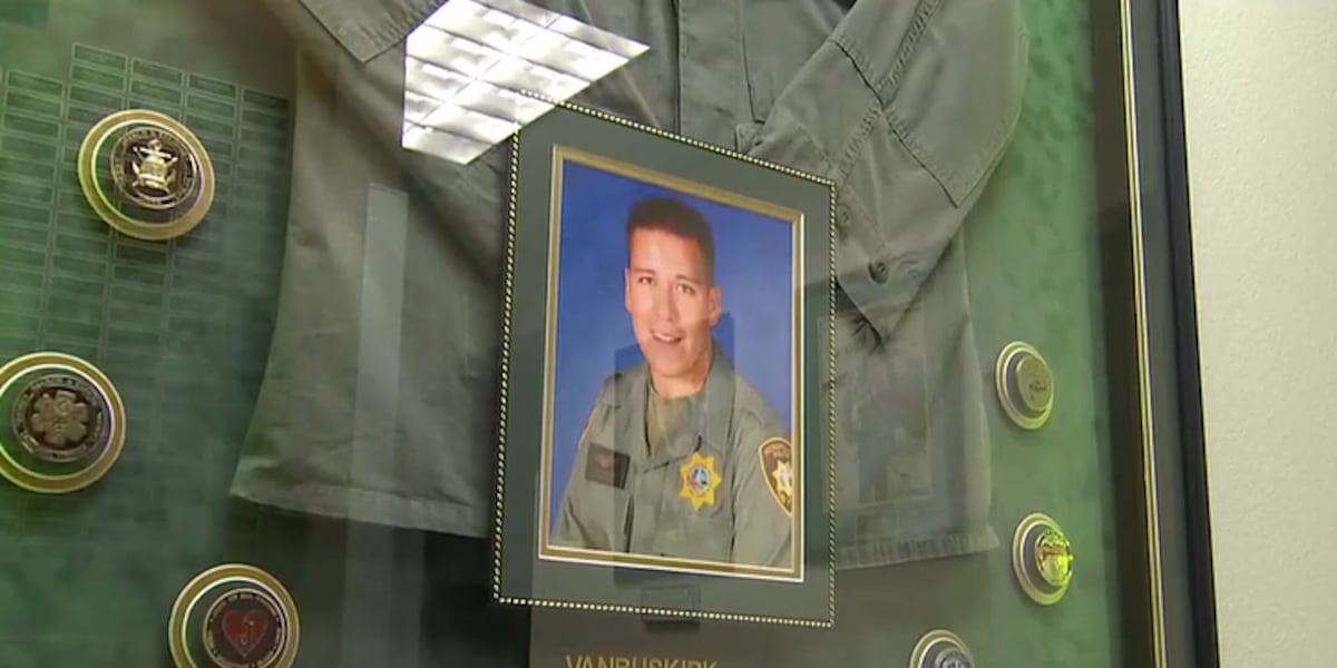 Former sergeant leads advanced rescue training to carry on late LVMPD officer’s legacy Former sergeant leads advanced rescue training to carry on late LVMPD officer’s legacy