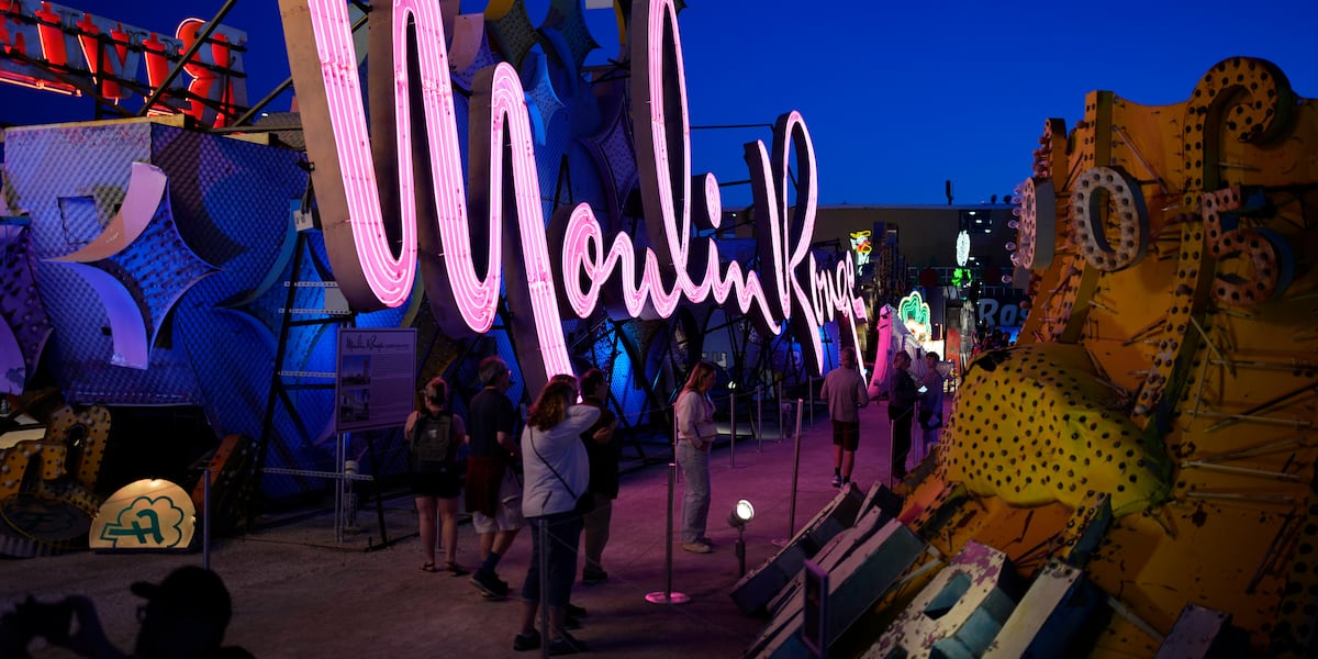 Moulin Rouge tower demolished in Las Vegas Moulin Rouge tower demolished in Las Vegas