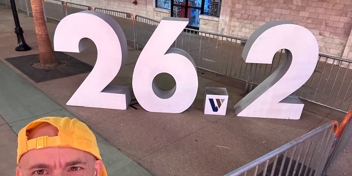 Runner with MS conquers Las Vegas Marathon, raises awareness Runner with MS conquers Las Vegas Marathon, raises awareness