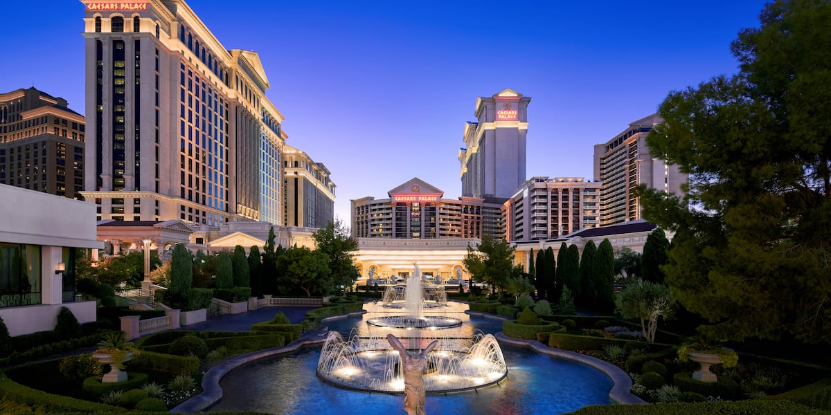 Caesars targeting locals with food and beverage discounts, free parking Caesars targeting locals with food and beverage discounts, free parking