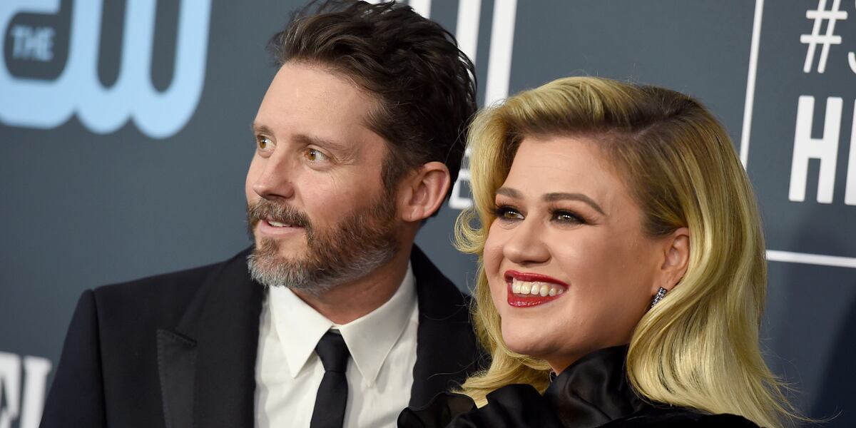 Kelly Clarkson’s ex-husband and talent manager dies at 48, reports say Kelly Clarkson’s ex-husband and talent manager dies at 48, reports say