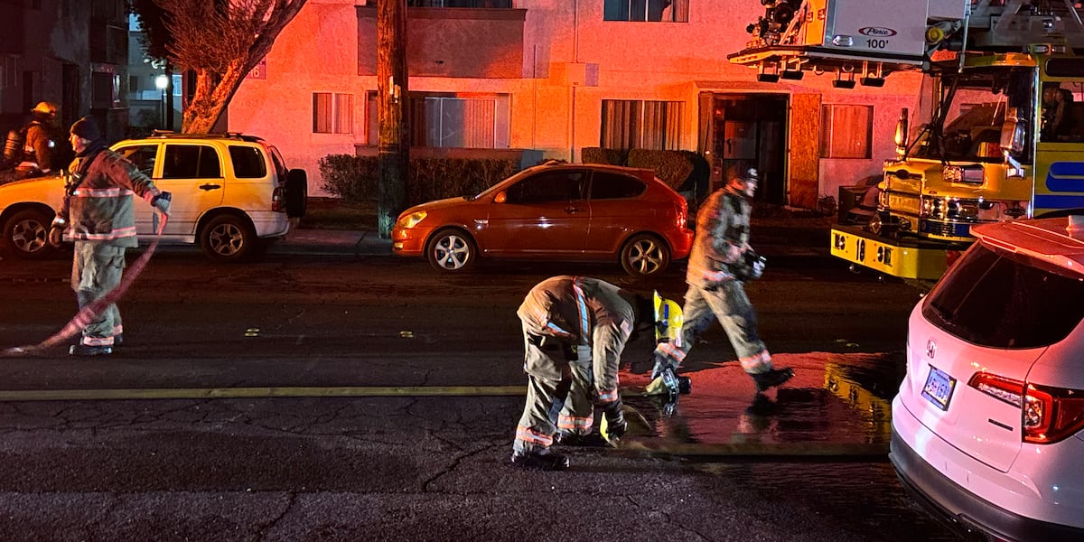 Eight Las Vegas apartments unlivable after fire in east Las Vegas Eight Las Vegas apartments unlivable after fire in east Las Vegas