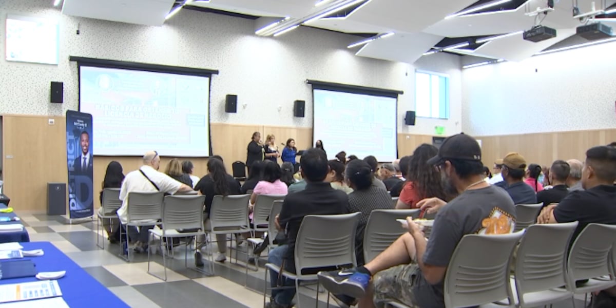 East Las Vegas business license workshop helping Latino entrepreneurs East Las Vegas business license workshop helping Latino entrepreneurs