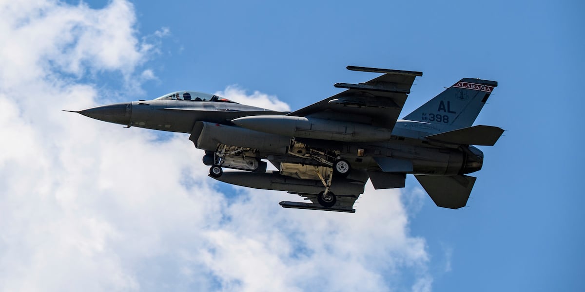 Thunderbirds pilot ejected from aircraft during training mission Thunderbirds pilot ejected from aircraft during training mission