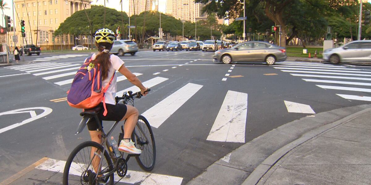 ‘Don’t ride stupid’: E-bike safety concerns dominate Metro Police community event in the southwest valley ‘Don’t ride stupid’: E-bike safety concerns dominate Metro Police community event in the southwest valley