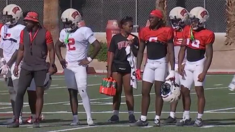 FOX5 Sports focuses on the quarterbacks for UNLV Football.