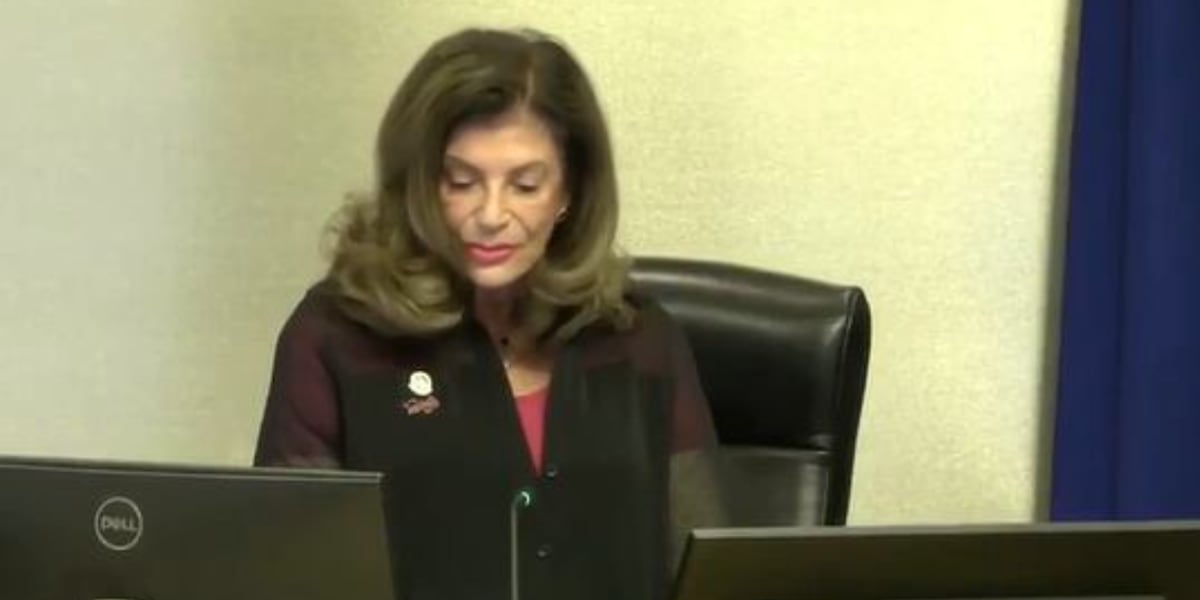 Fox5 Honors Jackie Glass at City Council Meeting